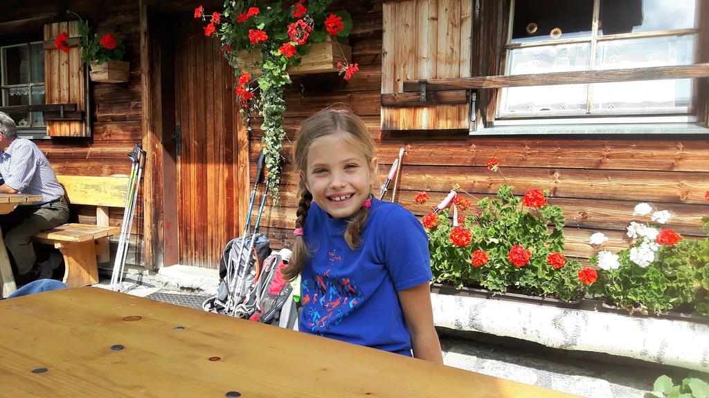 Bio-Bauernhof Hatzbauer Maria Alm am Steinernen Meer Eksteriør bilde