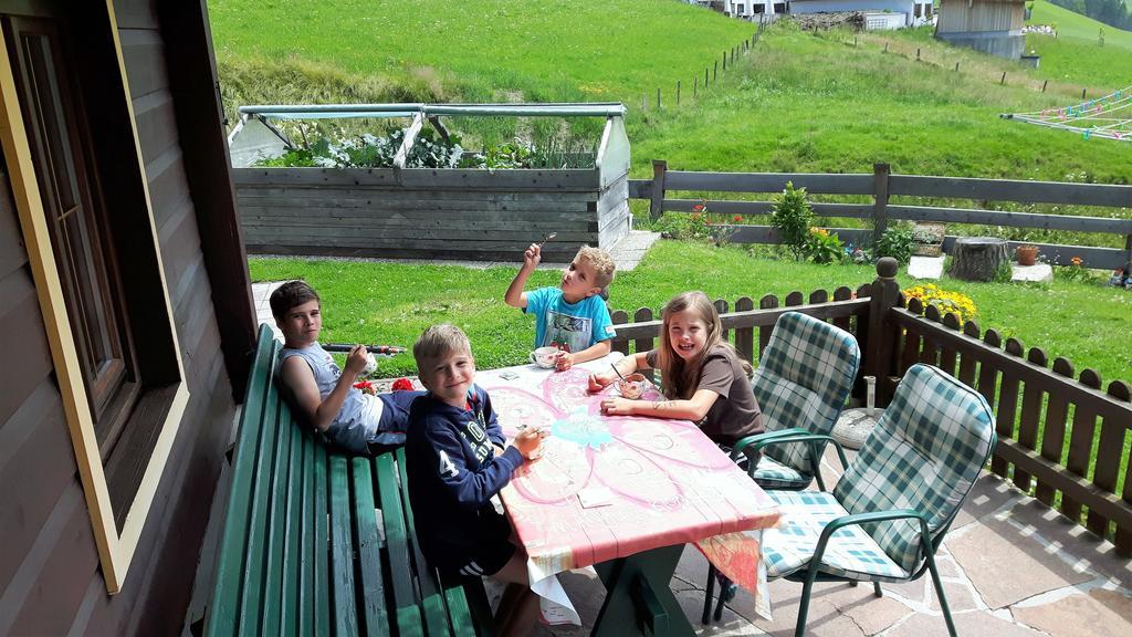 Bio-Bauernhof Hatzbauer Maria Alm am Steinernen Meer Eksteriør bilde